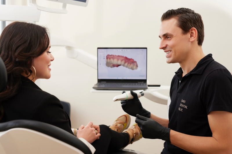 Biometrisches Smile Design mit SmileCloud bei DentalGut in Mainz