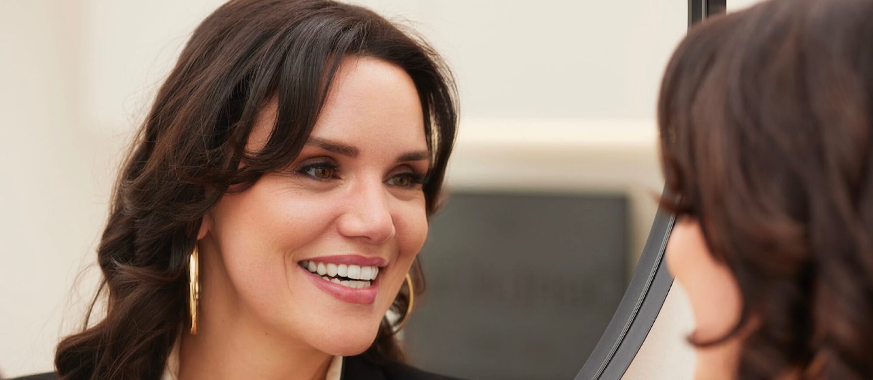 Veneers in Mainz bei DentalGut: Ästhetische Zahnverblendungen für Ihr Traumlächeln